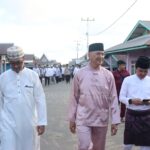 Hadiri Penutupan Muhibah Ramadhan Kec. Pulau Tiga Barat, Wakil Bupati Natuna: Jadilah Seperti Kupu-kupu yang Indah Selepas Ramadhan dengan Saling Memaafkan