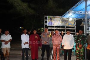 Read more about the article Lepas Peserta Pawai Takbir Keliling Idul Fitri 1445 H, Wakil Bupati Natuna Himbau Agar Mematuhi Rambu Lalu Lintas