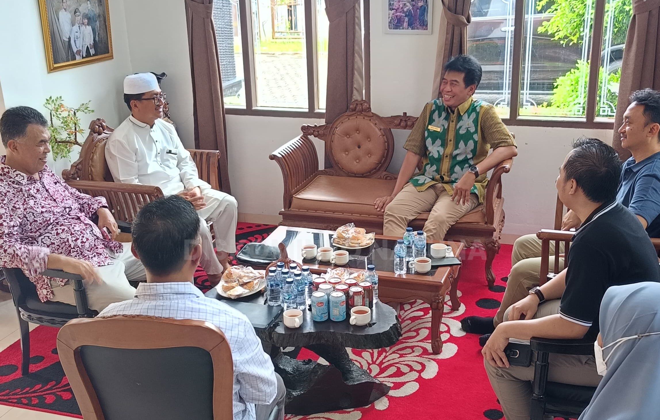 You are currently viewing Koordinasi dan Silaturahmi Kakanwil Pajak Provinsi Kepri Dengan Bupati Natuna