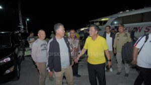 Read more about the article Bupati Natuna Sambut Gubernur Kepri Dalam Kunjungan Kerjanya ke Natuna