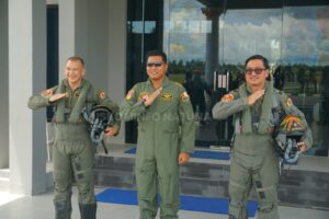 Read more about the article Wakil Bupati Natuna Hadiri Open Base Kegiatan Static Show Pesawat F 16, Hely Caracal dan Oerlicon Skyshield