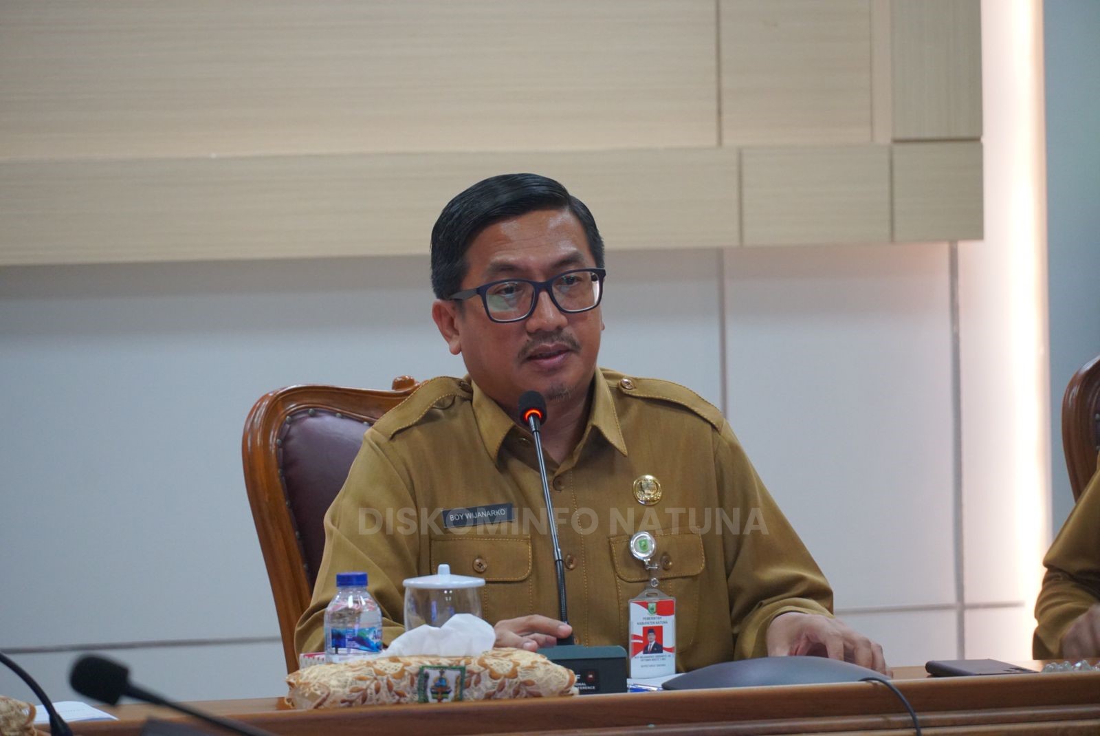 You are currently viewing Pemda Natuna Gelar Rapat Forum Komunikasi Bersama BPJS Kesehatan Terkait Pembahasan Capaian UHC Kab. Natuna