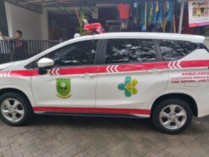 Read more about the article Bupati Natuna Siapkan 8 Mobil Ambulance untuk 7 Puskesmas dan 1 untuk Rumah Singgah
