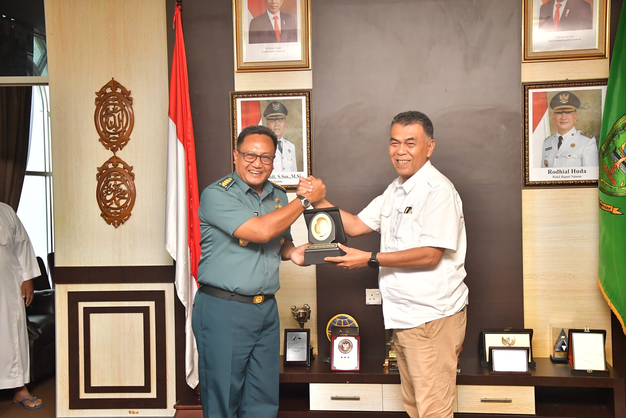 You are currently viewing Bupati Natuna Terima Kunjungan Kuliah Sesko AL di Natuna