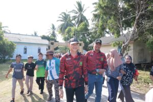 Read more about the article Wakil Bupati Natuna Gelar Jalan Santai dan Senam Pagi Bersama Masyarakat Pulau Laut