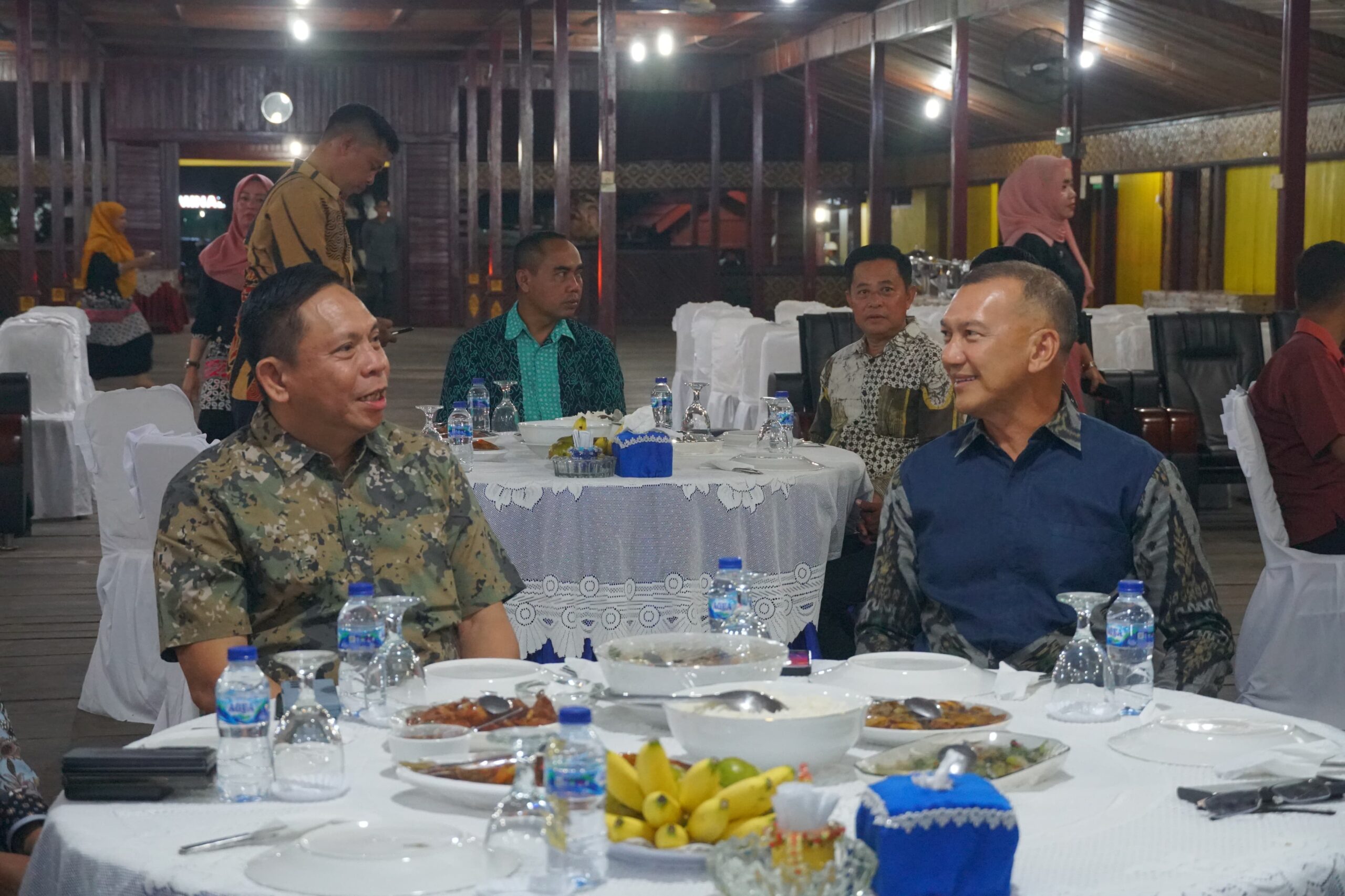 You are currently viewing Pererat Silaturahmi, Pemda Natuna Gelar Malam Ramah Tamah Bersama Kepala Bakamla RI