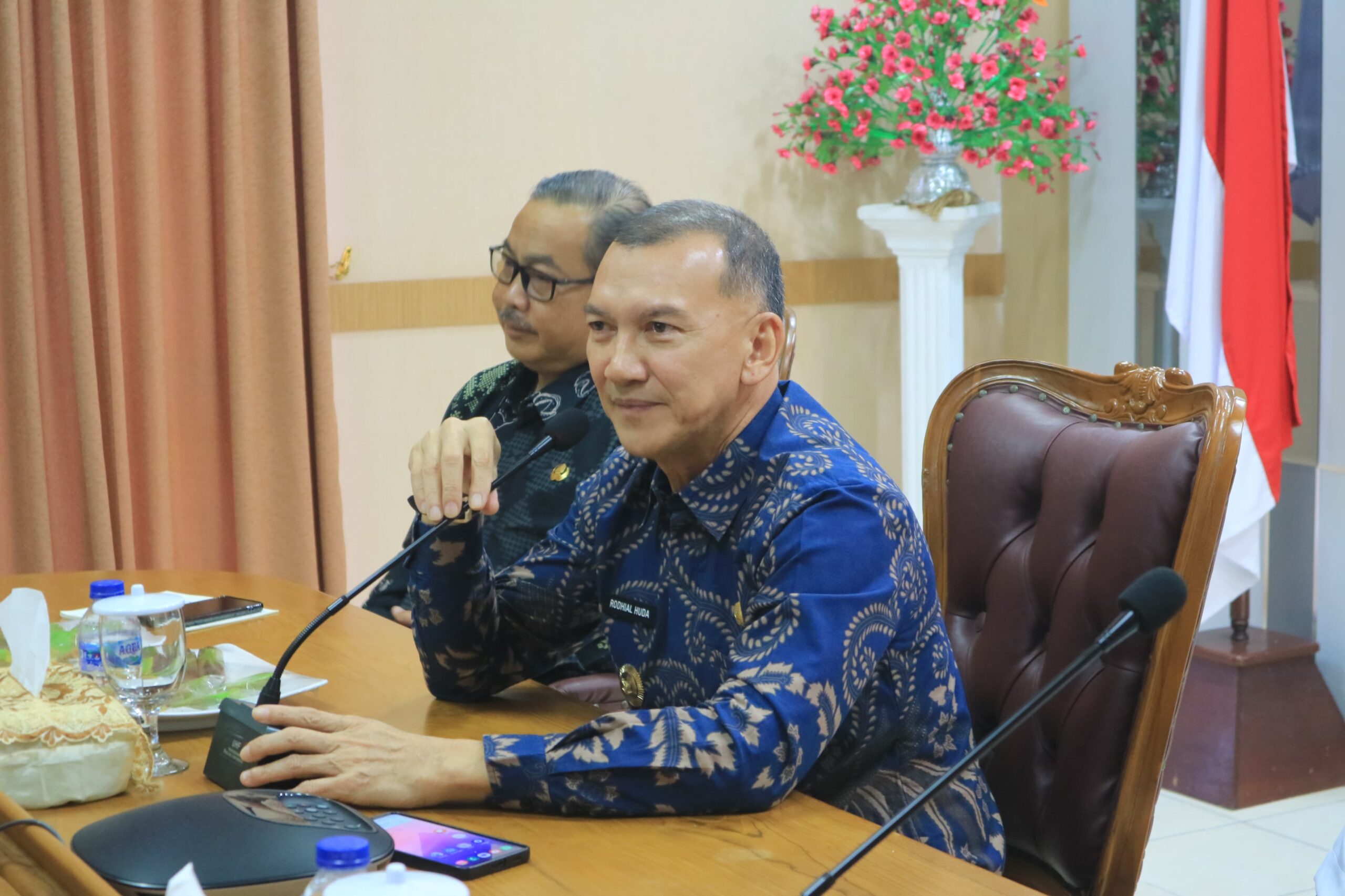 You are currently viewing Wakil Bupati Natuna Sambut Tim KKN-PPM UGM ‘Pesona Natuna 2024’