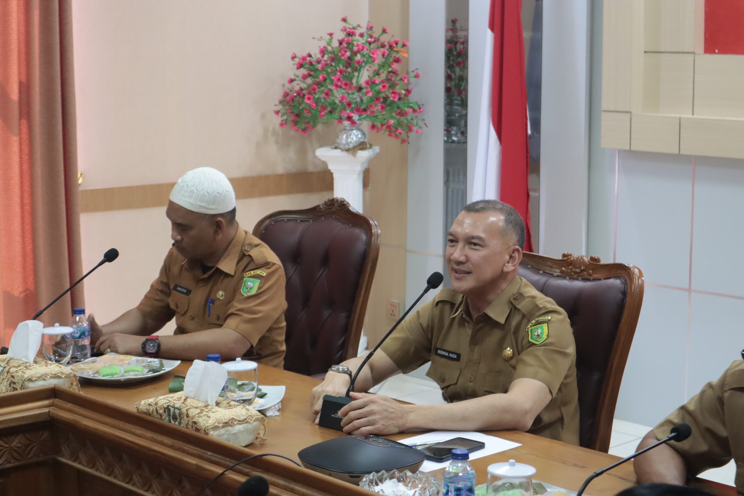 You are currently viewing Rakor Dengan Pimpinan OPD Natuna, Rodhial Huda: Dinas Harus Mempunyai Kegiatan Yang Kreatif