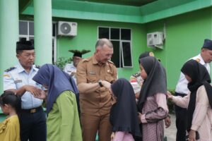 Read more about the article Berbagi Cinta Berlimpah Berkah, Wakil Bupati Natuna Hadiri Lebaran Yatim