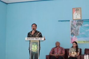 Read more about the article Sekda Natuna Tutup KKN Universitas Airlangga di Natuna