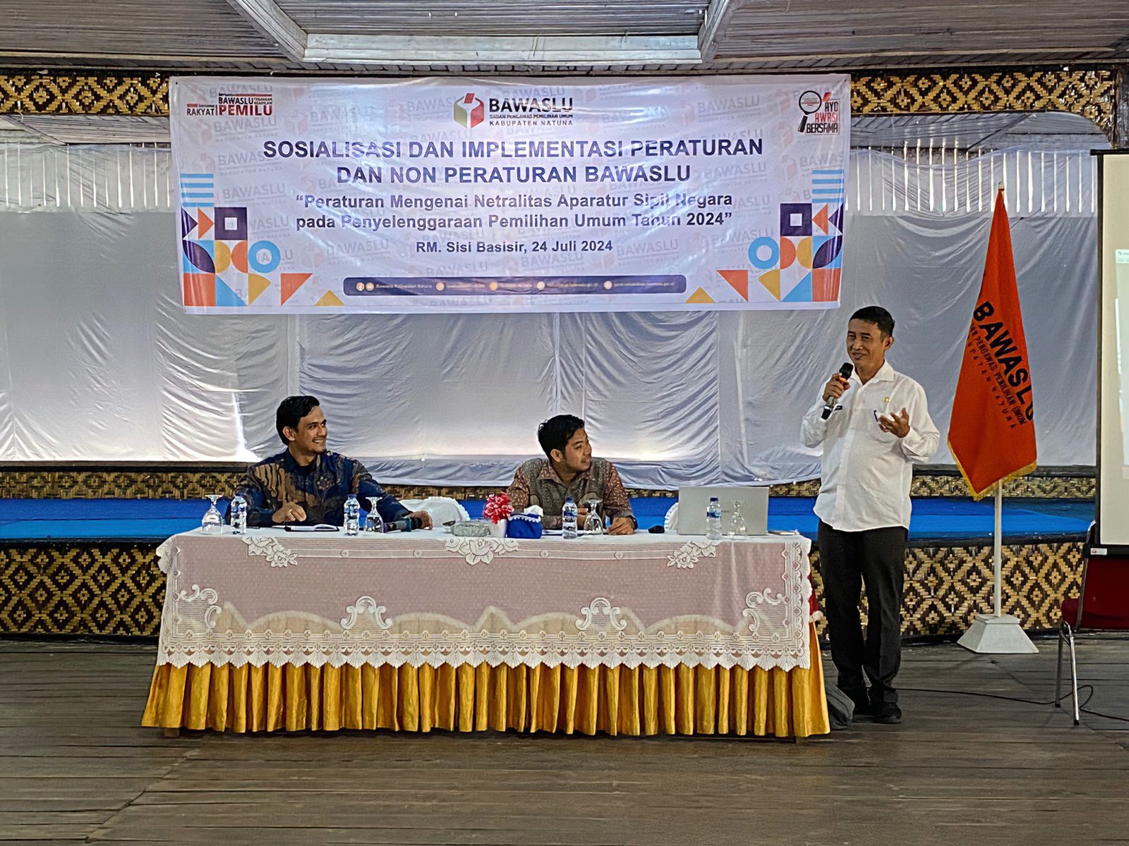 You are currently viewing Bawaslu Natuna Sosialisasikan Peraturan dan Non-Peraturan Netralitas ASN jelang Pilkada Serentak 2024