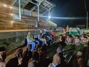 Read more about the article Silaturahmi Wakil Bupati Natuna Selaku Wakil Ketua Mabicab Dengan Peserta Kemah Besar