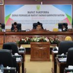Bupati Natuna Hadiri Rapat Paripurna Penyampaian Pendapat Akhir Fraksi DPRD Natuna Terhadap Ranperda Perubahan APBD 2024