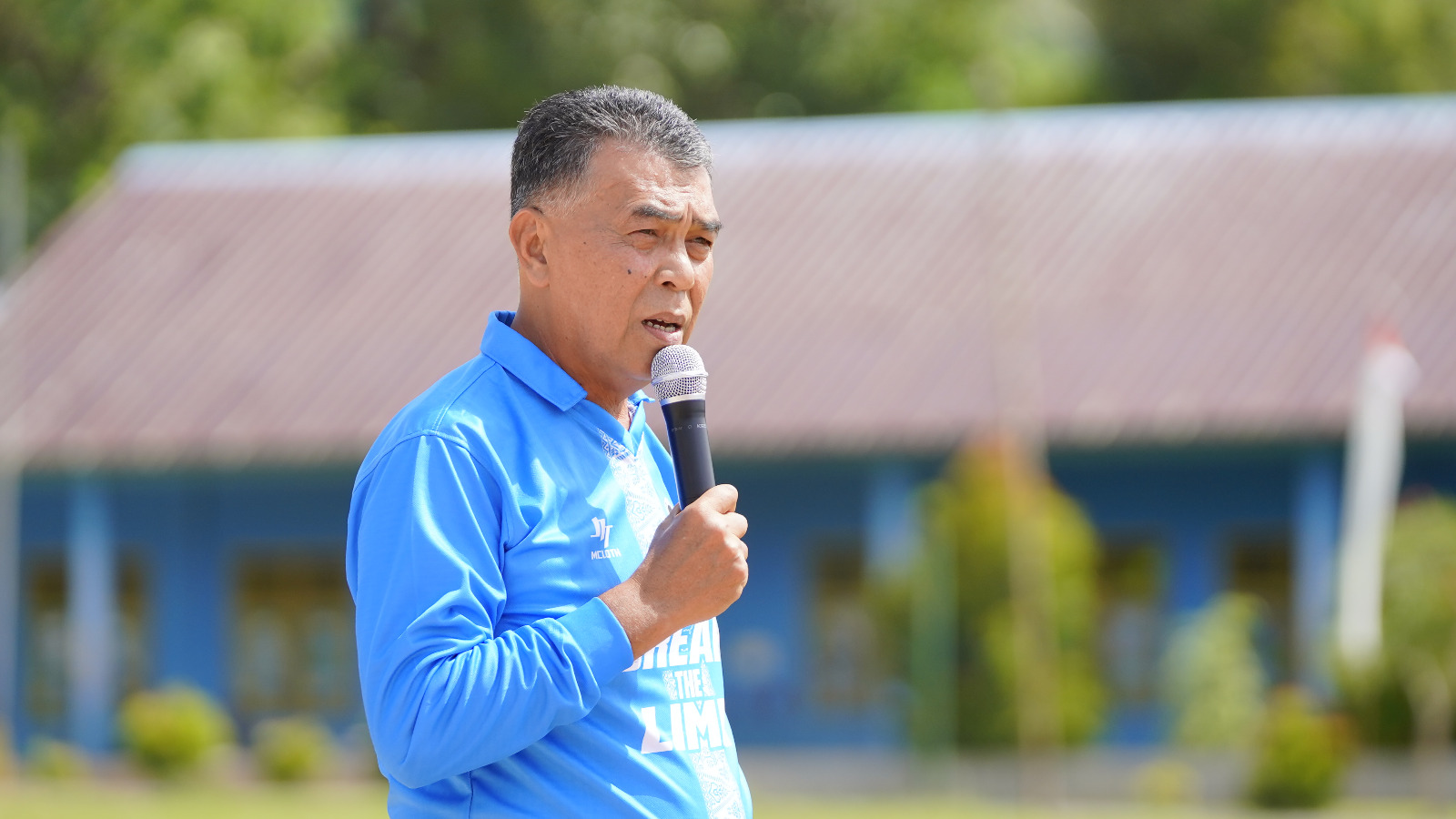 Bupati Wan Siswandi Buka Turnamen HUT Ke-17 Desa Pian Tengah