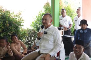 Read more about the article Kunjungi SMA Negeri 1 Pulau Laut Wakil Bupati Natuna Lakukan sosialisasi Dampak Kenakalan Remaja 