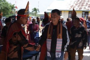 Read more about the article Bupati Natuna Resmikan Sekretariat Organisasi Kesenian Adat Batak Dos Roha