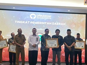 Read more about the article Pemkab Natuna Kembali Raih Penghargaan Tertinggi Penilaian Kepatuhan Ombudsman 2024