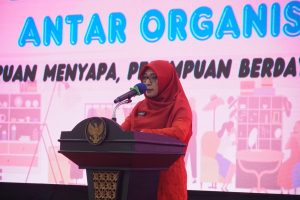Read more about the article Meriahkan Perayaan Hari Ibu, DP3AP2KB Gelar Perlombaan Bazar dan Menyanyi