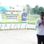 Hadir dan Ikut Serta Dalam Penanaman Padi Perdana di Kecamatan Bunguran Batubi, Sekda Kabupaten Natuna Berharap Ketahanan Pangan di Setiap Kecamatan Lebih Produktif.