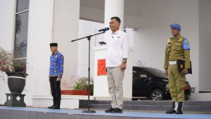 Read more about the article Bertindak Sebagai Pembina Upacara 17 Hari Bulan, Bupati dan Wakil Bupati Natuna Ucapkan Salam Perpisahan.