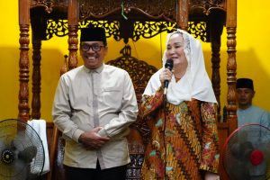 Read more about the article Cen Sui Lan – Jarmin Sidik Hadiri Muhibah Ramdhan di Desa Sededap