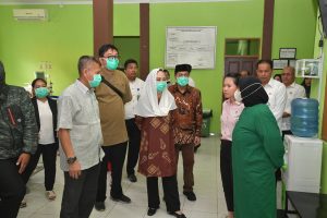 Read more about the article Bupati Cen Sui Lan Lakukan Inspeksi Mendadak di RSUD Natuna.
