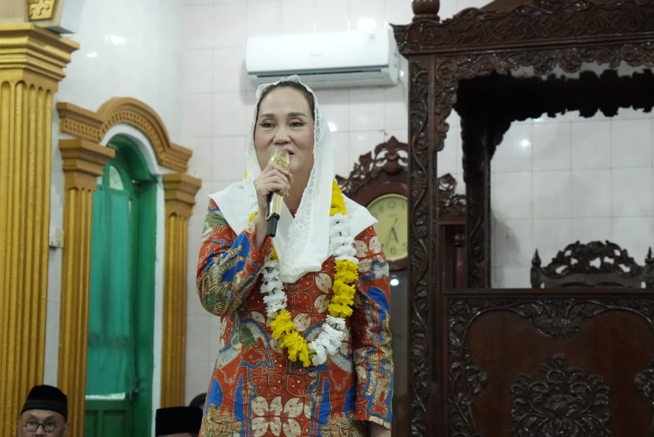 Bupati Natuna Sambangi Masyarakat Kota Apung Sedanau Pada Rentetan Safari Ramadhan