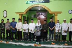 Read more about the article Bupati Natuna Pererat Silaturahmi Bersama Masyarakat Batubi Dengan Kunjungan Safari Ramadhan
