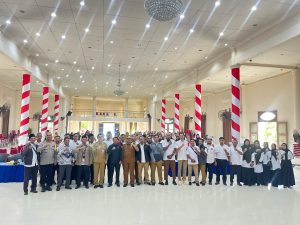 Read more about the article Wakil Bupati Hadiri Halal Bihalal Bersama Honorer R2-R3 Kabupaten Natuna