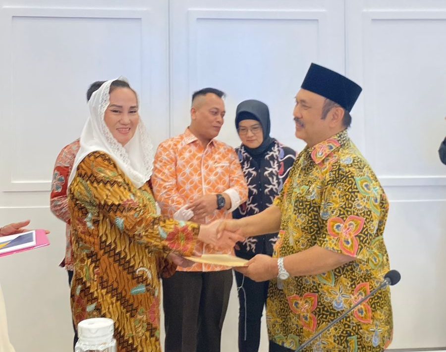 Cen Sui Lan Perjuangkan Pembangunan Infrastruktur Natuna ke Bappenas