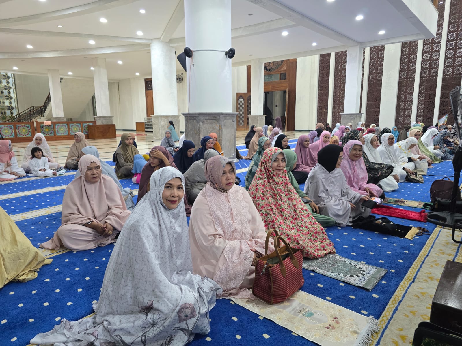 Ketua Dekranasda Kabupaten Natuna Hadiri Dzikir dan Istighosah Sambut Tahun Baru Islam 1447 H