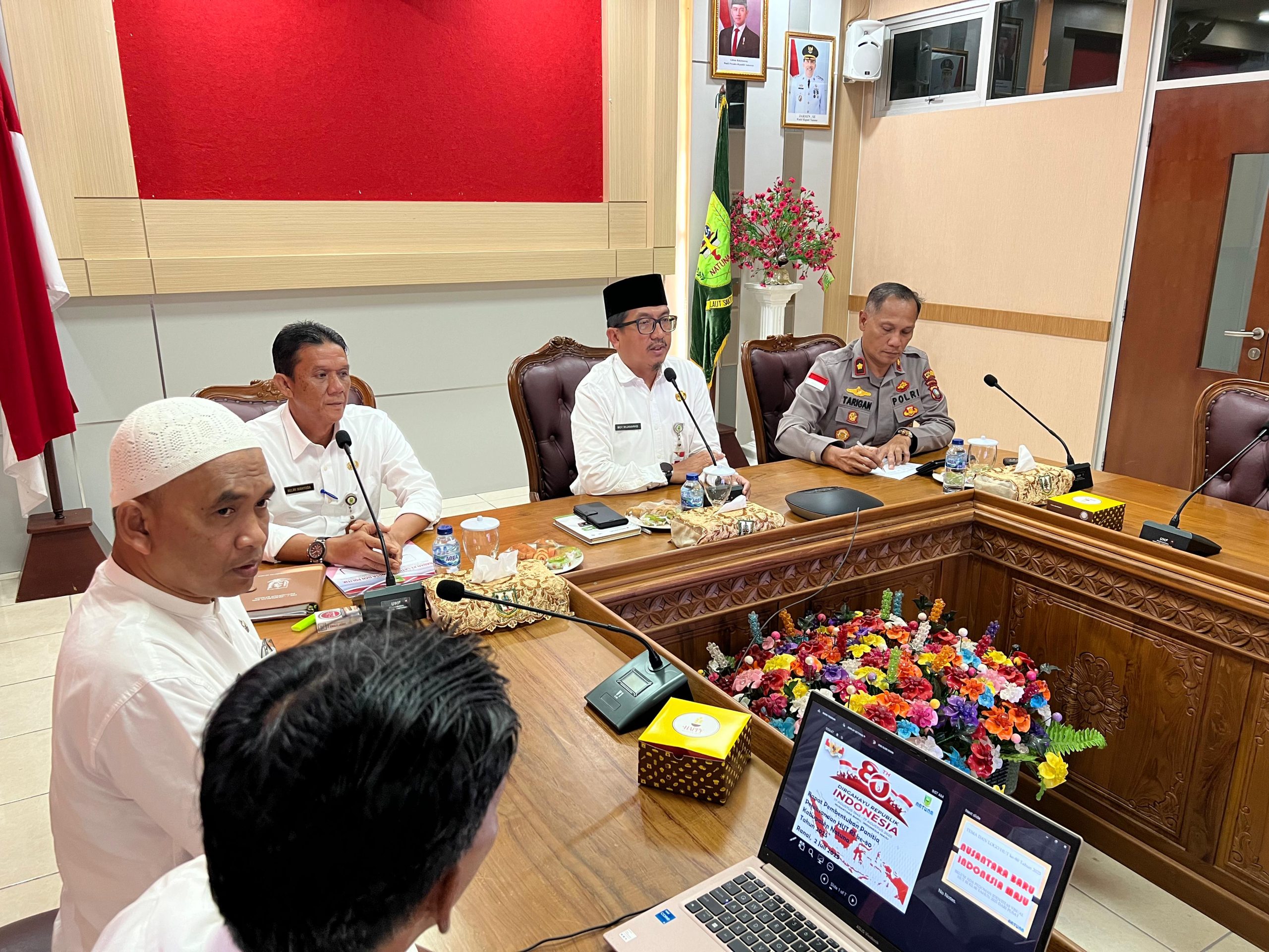 Sekda Natuna Pimpin Rapat Persiapan HUT RI ke-80