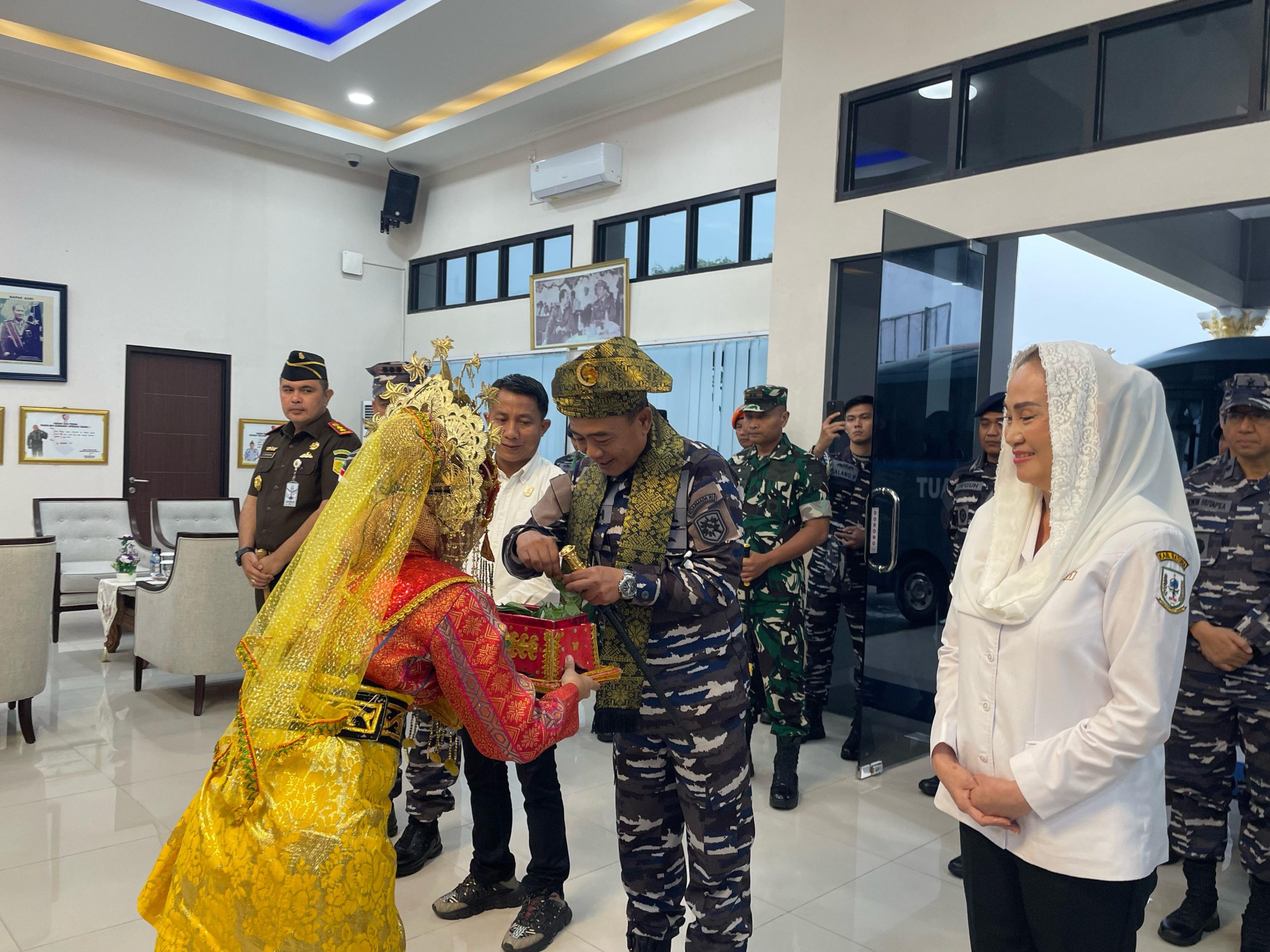 Bupati Natuna Sambut Kedatangan Pangkoarmada RI di Kabupaten Natuna