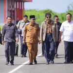 Wakil Bupati Natuna Sambut Kedatangan Kepala BPIP di Bandara Lanud Raden Sadjad