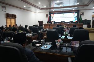 Read more about the article Sidang Paripurna DPRD Natuna, Lambang Daerah Disetujui, Himne Daerah Diluncurkan