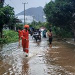 BPBD Natuna Turunkan Tim Antisipasi Genangan Akibat Hujan Lebat