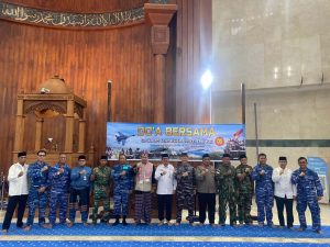 Read more about the article Sinergi TNI dan Pemkab Natuna, Terwujud dalam Do’a Bersama Peringatan HUT Ke-80 TNI