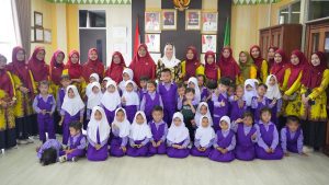 Read more about the article Bupati Natuna Sambut Kegiatan Outing Class SKB Natuna di Kantor Bupati