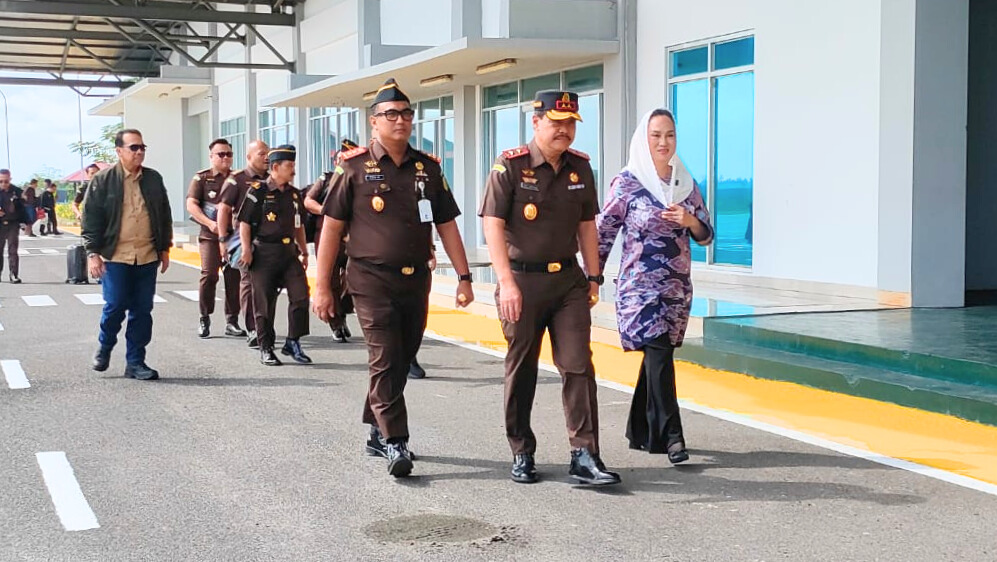 Bupati Natuna Sambut Langsung Kunjungan Kerja Kepala Kejaksaan Tinggi Kepri