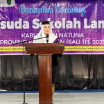 Bupati Natuna Hadiri Wisuda Sekolah Lansia Tahun 2025