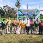 Perkuat Ketahanan Pangan, Asisten I Setda Natuna Hadiri Panen Raya Jagung di Desa Batu Gajah