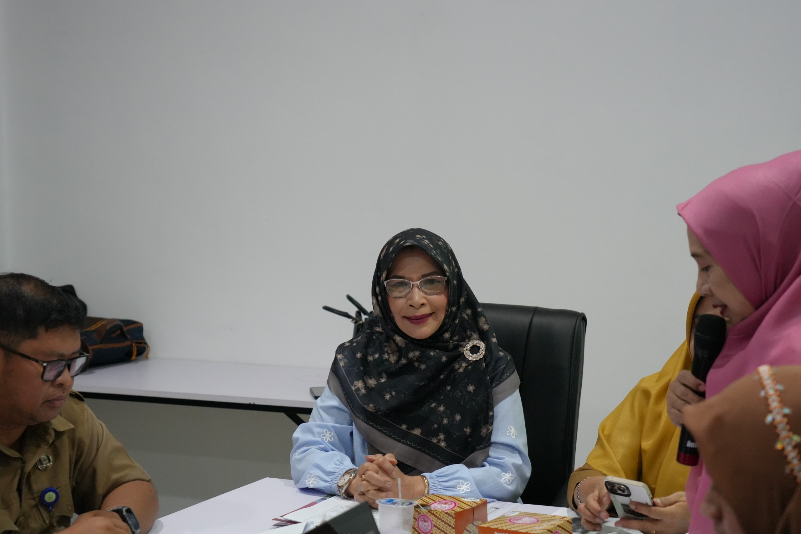 Ketua Dekranasda Natuna Pimpin Rapat persiapan Rakerda Dekranasda Kabupaten Natuna tahun 2026