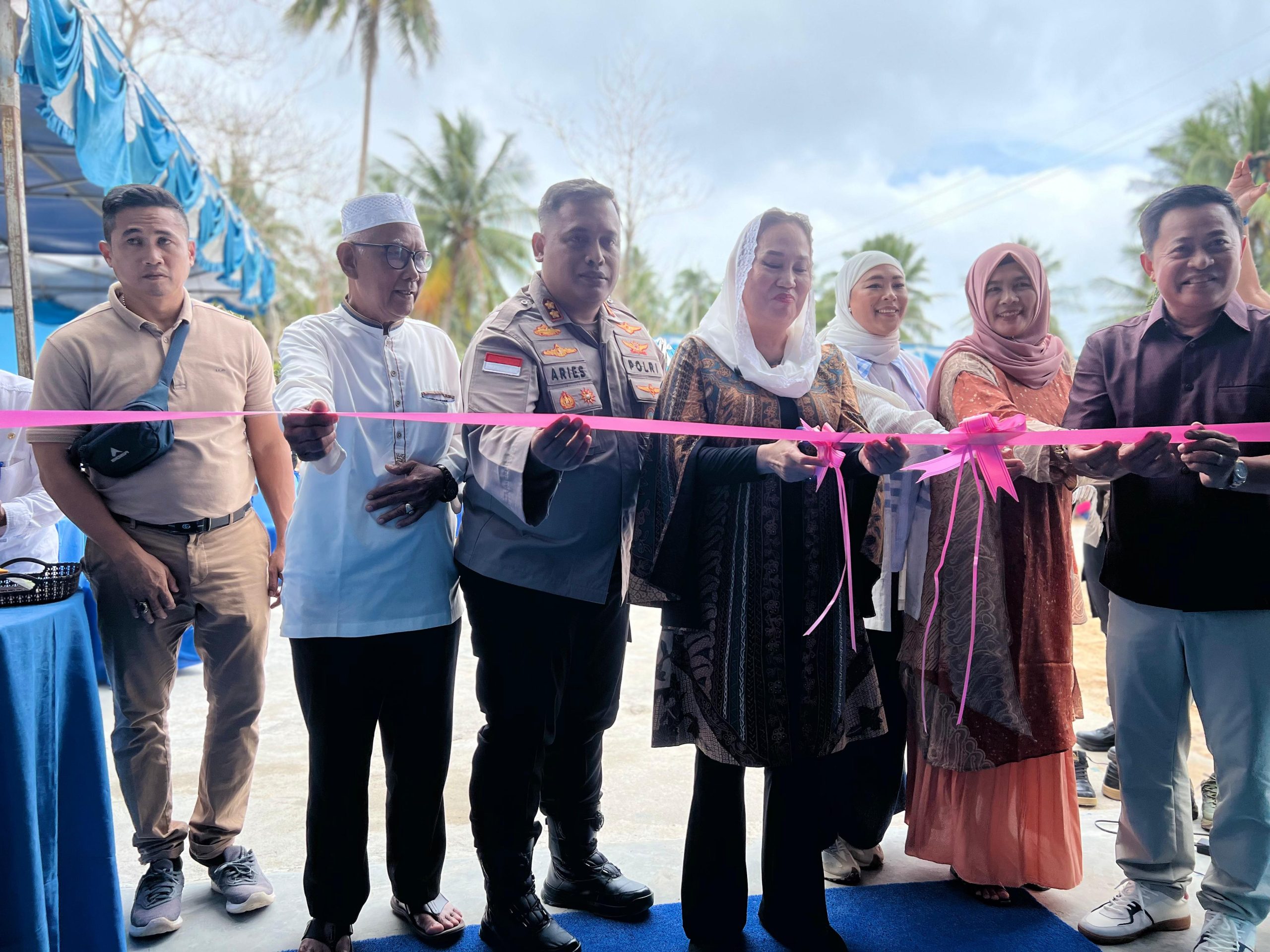 Bupati Natuna Resmikan SPPG Bunguran Timur Laut, Perkuat Sinergi Pemenuhan Gizi Anak