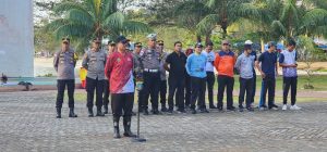 Read more about the article Pemkab Natuna Laksanakan Gotong Royong Bersama di Pantai Piwang, Ciptakan Lingkungan Bersih dan Sehat