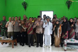 Read more about the article Wabup Natuna Lantik Kepala Desa Cemaga Sekaligus Pengukuhan Perpanjangan Masa Jabatan