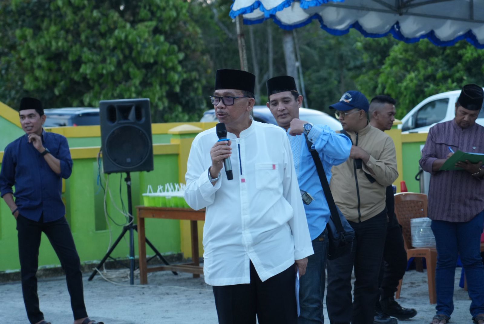 You are currently viewing Wakil Bupati Natuna Gelar Jamuan Buka Puasa Bersama, Pererat Silaturahmi dengan Masyarakat