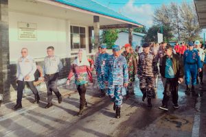 Read more about the article Pemkab Natuna Lakukan Pemantauan Arus Mudik Lebaran di Pelabuhan Penagi