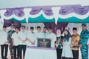 Read more about the article Pererat Konektivitas Natuna, Gubernur Anshar Resmikan Jembatan Semala