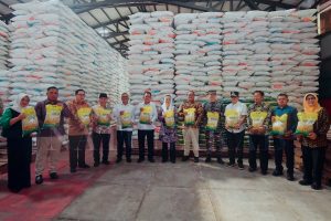 Read more about the article Bupati Natuna Hadiri Launching Penyaluran Bantuan Pangan Alokasi Februari – Maret 2026