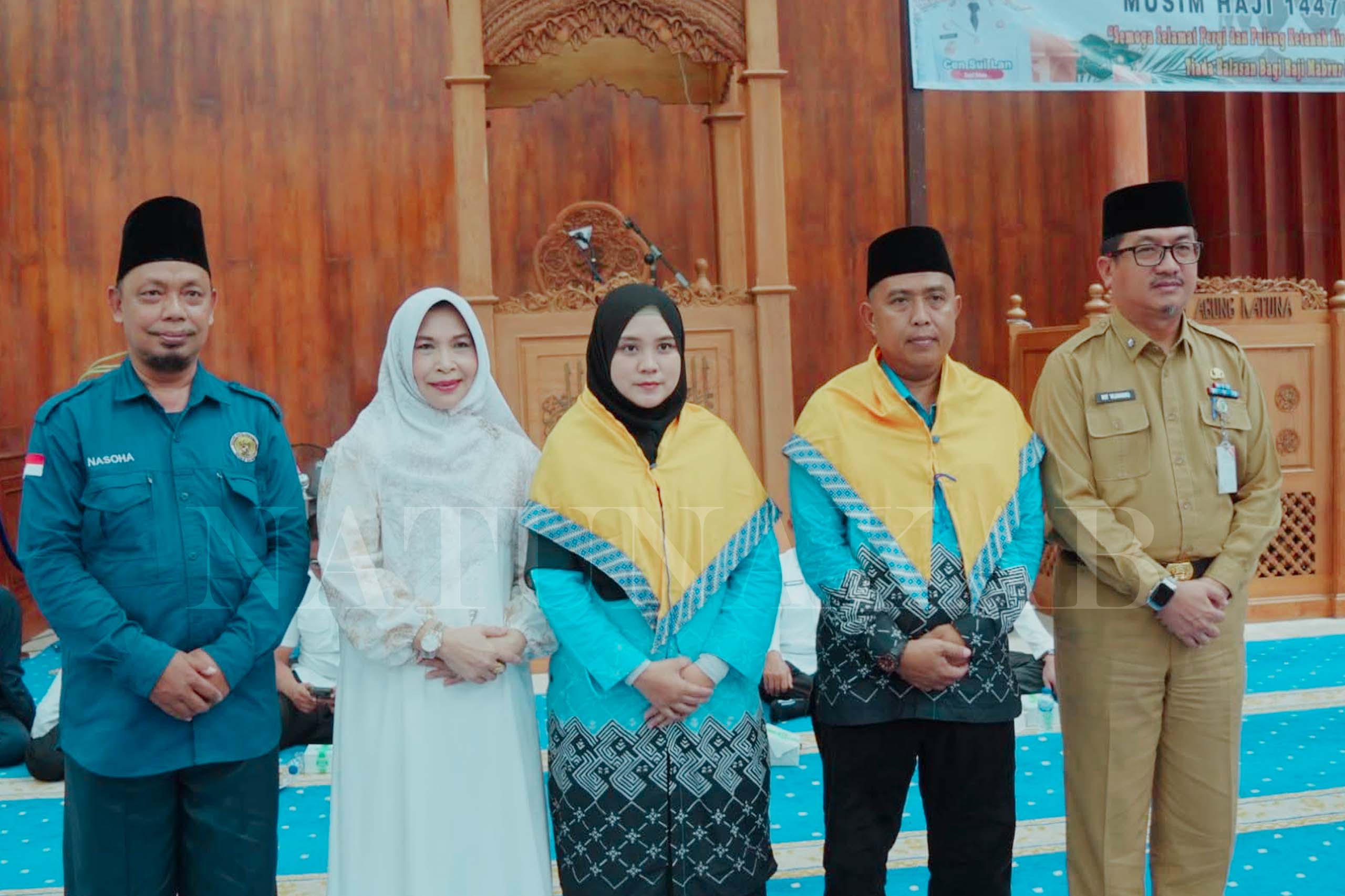 You are currently viewing Sekda Natuna Lepas Keberangkatan 35 Jamaah Calon Haji Musim Haji 1447 H / 2026 M